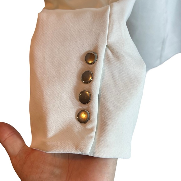 Veronica Beard Bi-Stretch Scuba Jacket White, Size 4 - Picture 12 of 16